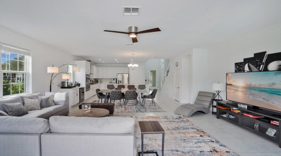 REUNION, Florida 34747, 5 Bedrooms Bedrooms, ,5 BathroomsBathrooms,Residential,For Sale,SPARKLING,0,MFRO6414491
