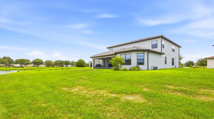 KISSIMMEE, Florida 34746, 4 Bedrooms Bedrooms, ,3 BathroomsBathrooms,Residential,For Sale,SWEETGRASS,0,MFRO6414490