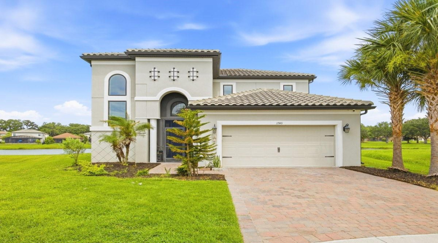 KISSIMMEE, Florida 34746, 4 Bedrooms Bedrooms, ,3 BathroomsBathrooms,Residential,For Sale,SWEETGRASS,0,MFRO6414490