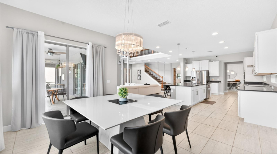 Breakfast area