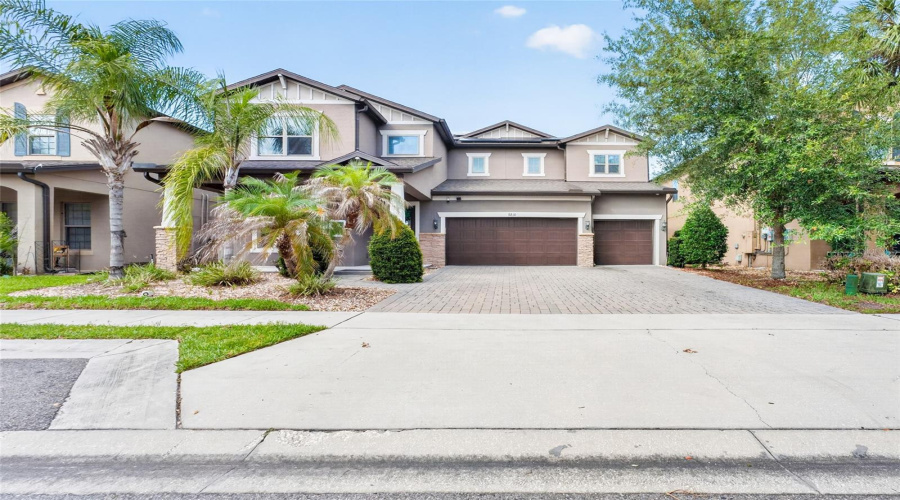 ORLANDO, Florida 32836, 4 Bedrooms Bedrooms, ,4 BathroomsBathrooms,Residential,For Sale,ROYAL ESTATES,0,MFRO6414185