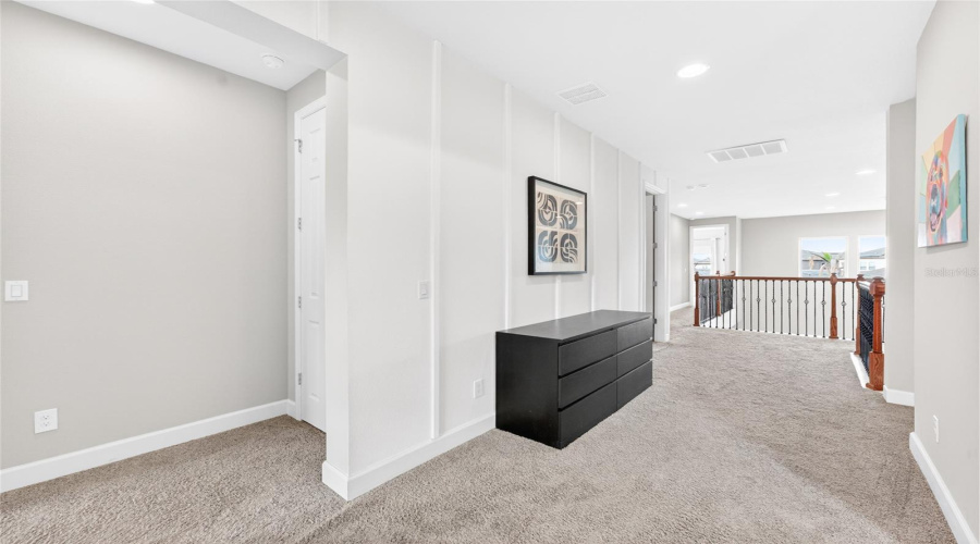 ORLANDO, Florida 32836, 4 Bedrooms Bedrooms, ,4 BathroomsBathrooms,Residential,For Sale,ROYAL ESTATES,0,MFRO6414185