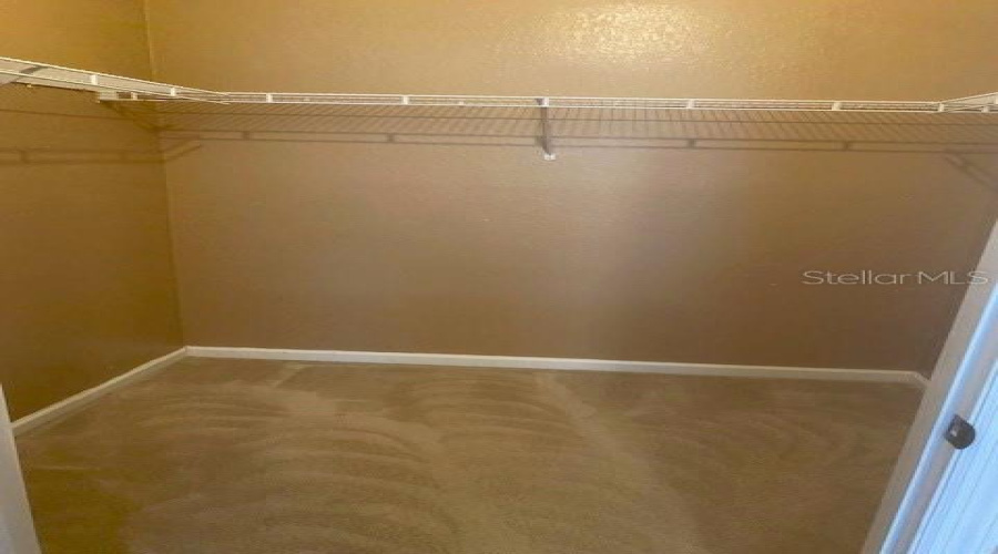 KISSIMMEE, Florida 34747, 3 Bedrooms Bedrooms, ,2 BathroomsBathrooms,Residential,For Sale,SILVER PALM,0,MFRO6414532