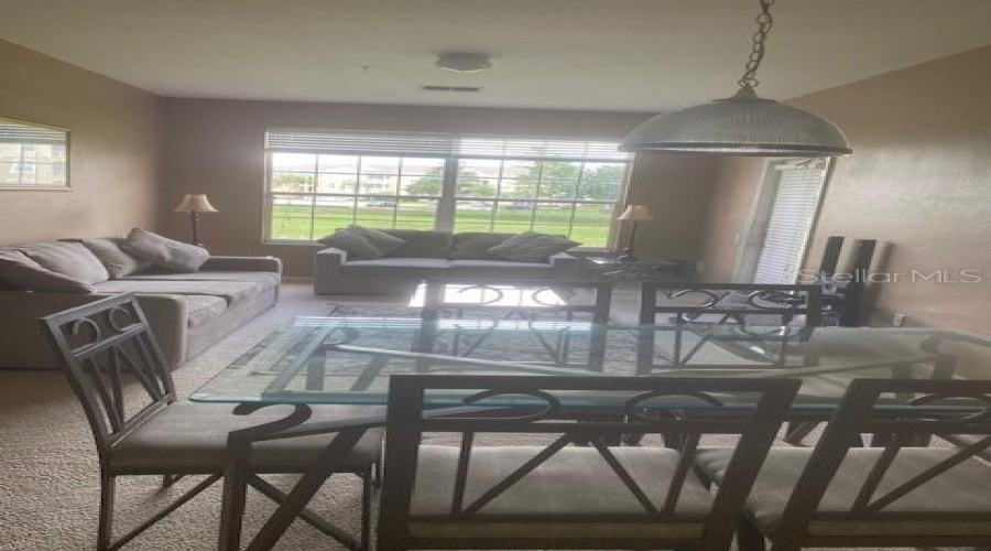 KISSIMMEE, Florida 34747, 3 Bedrooms Bedrooms, ,2 BathroomsBathrooms,Residential,For Sale,SILVER PALM,0,MFRO6414532