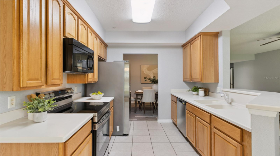 DAVENPORT, Florida 33896, 2 Bedrooms Bedrooms, ,2 BathroomsBathrooms,Residential,For Sale,FONTERA,0,MFRO6414541