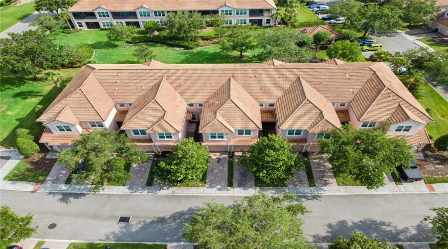 DAVENPORT, Florida 33896, 2 Bedrooms Bedrooms, ,2 BathroomsBathrooms,Residential,For Sale,FONTERA,0,MFRO6414541