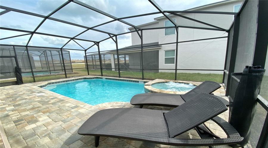 KISSIMMEE, Florida 34747, 6 Bedrooms Bedrooms, ,4 BathroomsBathrooms,Residential,For Sale,CAROLINE BAY,0,MFRO6410893