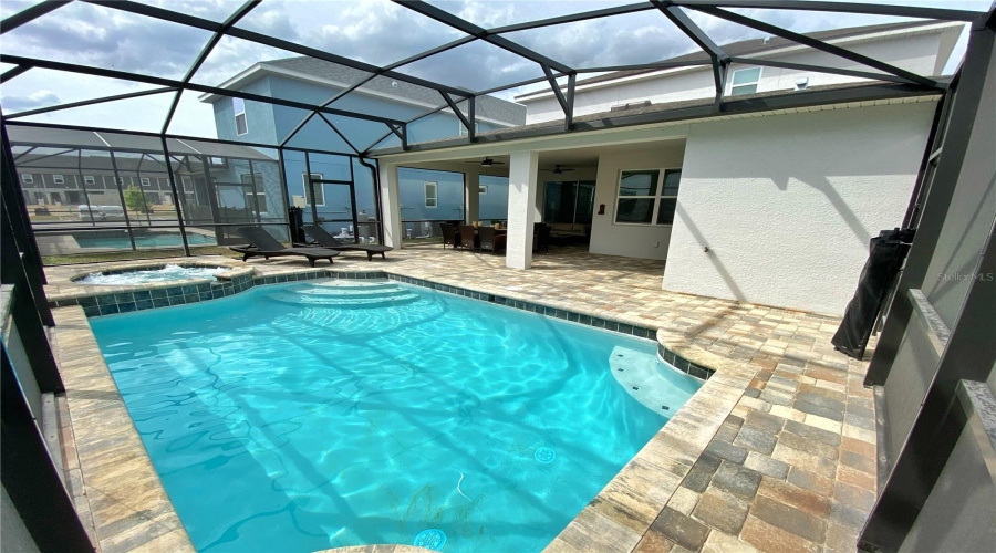 KISSIMMEE, Florida 34747, 6 Bedrooms Bedrooms, ,4 BathroomsBathrooms,Residential,For Sale,CAROLINE BAY,0,MFRO6410893