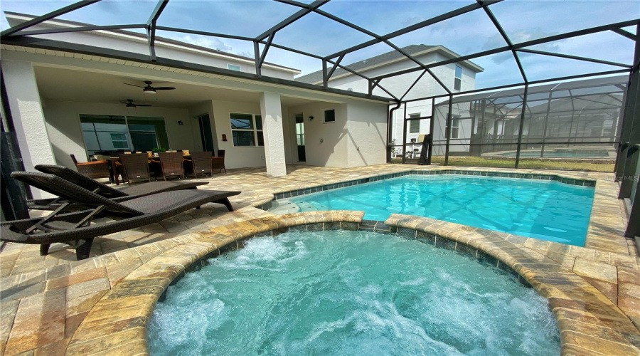 KISSIMMEE, Florida 34747, 6 Bedrooms Bedrooms, ,4 BathroomsBathrooms,Residential,For Sale,CAROLINE BAY,0,MFRO6410893