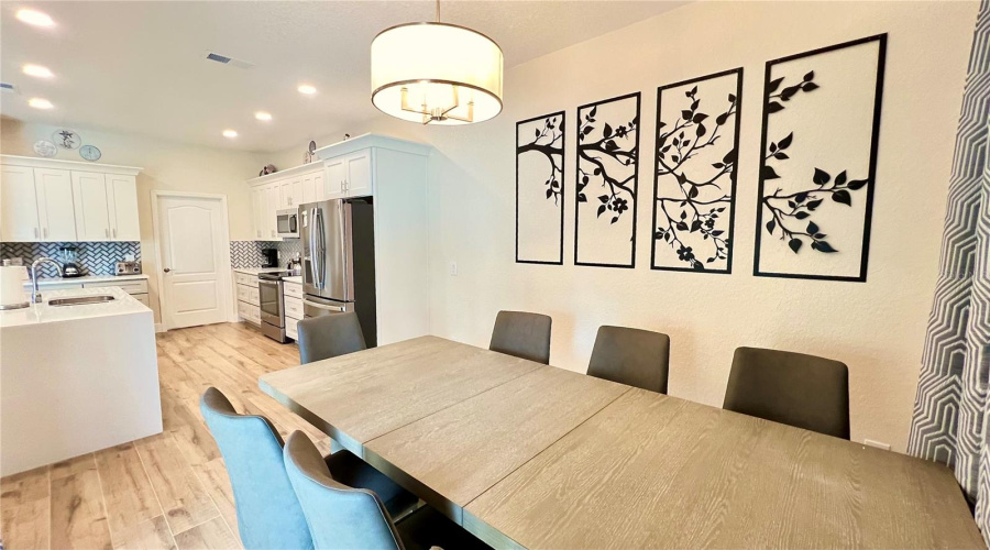 DAVENPORT, Florida 33897, 4 Bedrooms Bedrooms, ,3 BathroomsBathrooms,Residential,For Sale,BIRKDALE,0,MFRO6414597