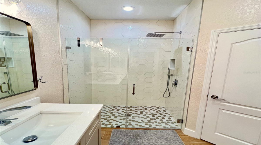 DAVENPORT, Florida 33897, 4 Bedrooms Bedrooms, ,3 BathroomsBathrooms,Residential,For Sale,BIRKDALE,0,MFRO6414597