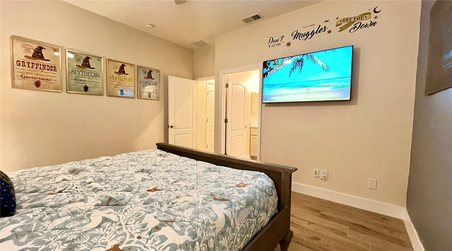 DAVENPORT, Florida 33897, 4 Bedrooms Bedrooms, ,3 BathroomsBathrooms,Residential,For Sale,BIRKDALE,0,MFRO6414597
