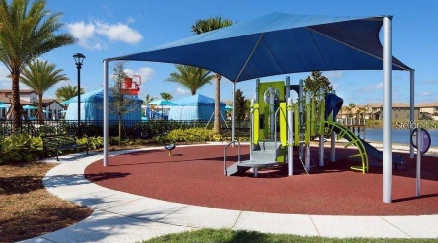 KISSIMMEE, Florida 34747, 5 Bedrooms Bedrooms, ,4 BathroomsBathrooms,Residential,For Sale,DUBAI,0,MFRO6414579