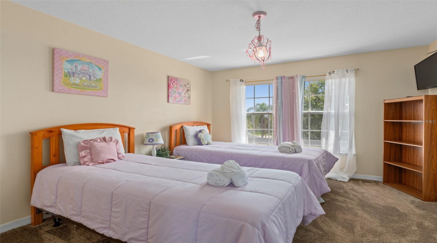 DAVENPORT, Florida 33897, 5 Bedrooms Bedrooms, ,7 BathroomsBathrooms,Residential,For Sale,VISTA,0,MFRO6414280