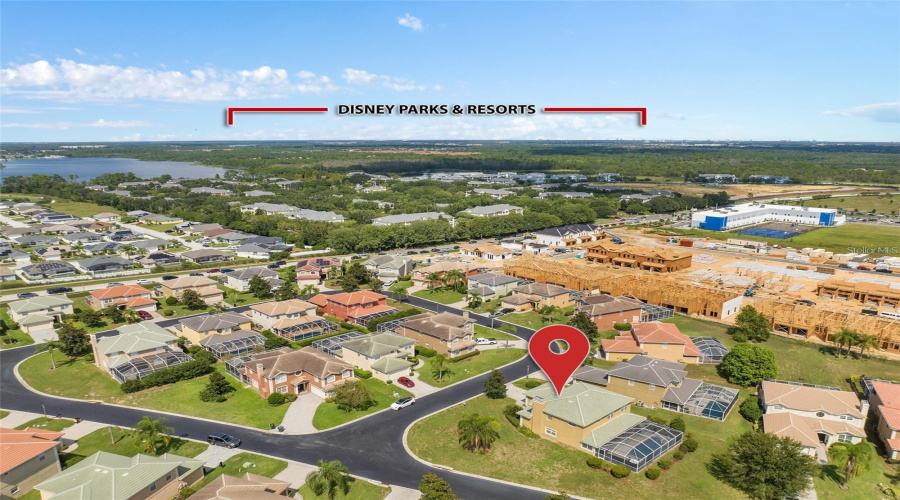 DAVENPORT, Florida 33897, 5 Bedrooms Bedrooms, ,7 BathroomsBathrooms,Residential,For Sale,VISTA,0,MFRO6414280