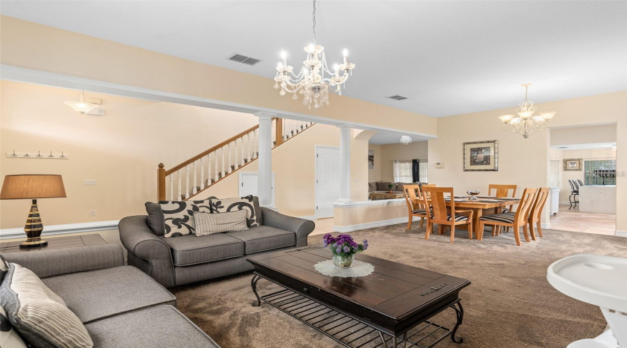 DAVENPORT, Florida 33897, 5 Bedrooms Bedrooms, ,7 BathroomsBathrooms,Residential,For Sale,VISTA,0,MFRO6414280