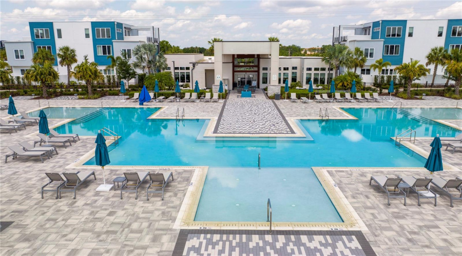 REUNION, Florida 34747, 5 Bedrooms Bedrooms, ,4 BathroomsBathrooms,Residential,For Sale,SANDY RIDGE,0,MFRO6297178