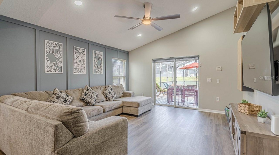 DAVENPORT, Florida 33897, 4 Bedrooms Bedrooms, ,2 BathroomsBathrooms,Residential,For Sale,KENSINGTON,0,MFRS5149615