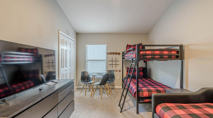 DAVENPORT, Florida 33897, 4 Bedrooms Bedrooms, ,2 BathroomsBathrooms,Residential,For Sale,KENSINGTON,0,MFRS5149615
