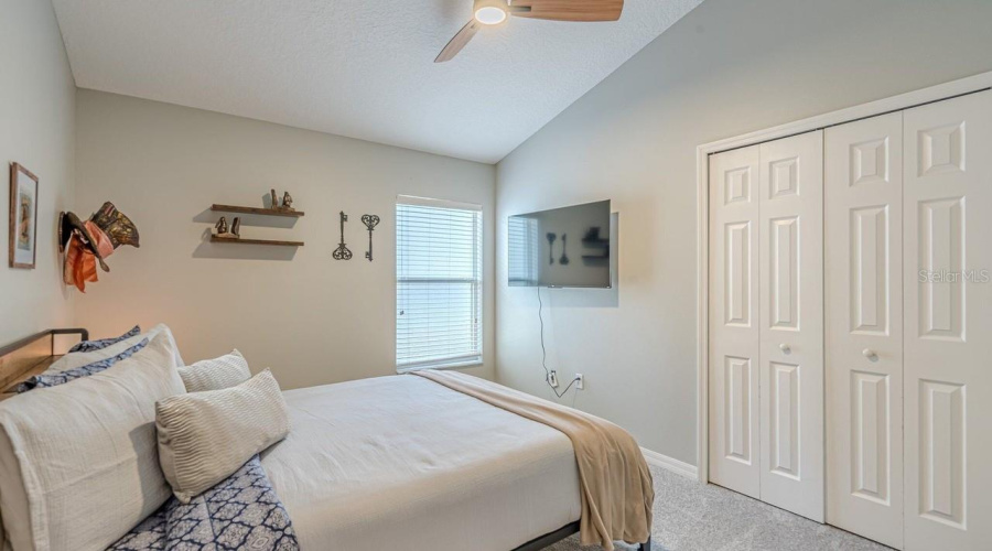 DAVENPORT, Florida 33897, 4 Bedrooms Bedrooms, ,2 BathroomsBathrooms,Residential,For Sale,KENSINGTON,0,MFRS5149615