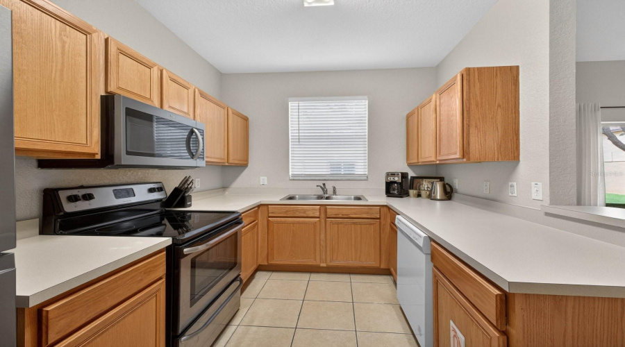 Another kitchen view.