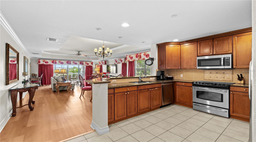 REUNION, Florida 34747, 3 Bedrooms Bedrooms, ,3 BathroomsBathrooms,Residential,For Sale,SUNSET VIEW,0,MFRO6414710
