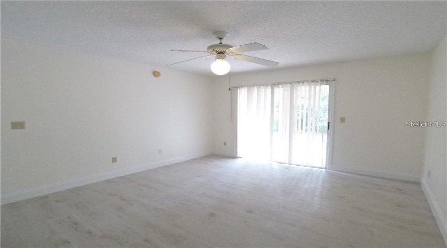 KISSIMMEE, Florida 34746, 3 Bedrooms Bedrooms, ,2 BathroomsBathrooms,Residential,For Sale,ROYAL BAY,0,MFRS5151472
