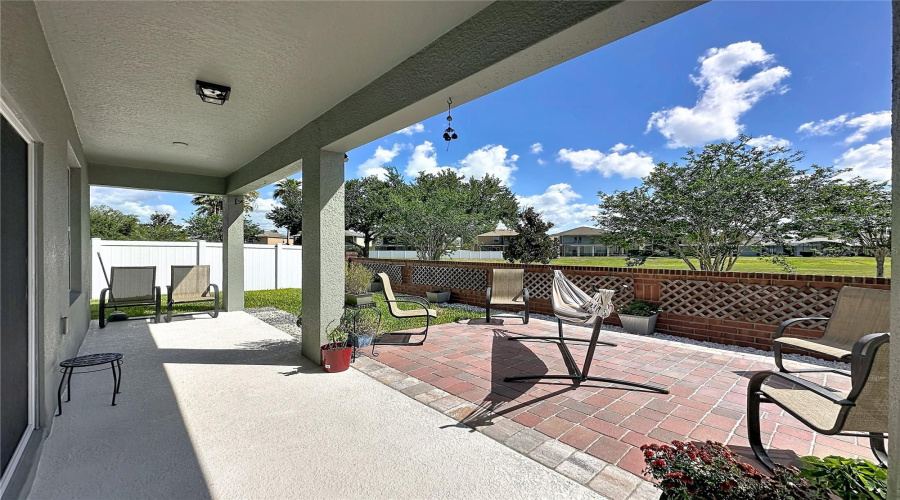DAVENPORT, Florida 33896, 3 Bedrooms Bedrooms, ,2 BathroomsBathrooms,Residential,For Sale,ABERDEEN ST,0,MFRS5151089