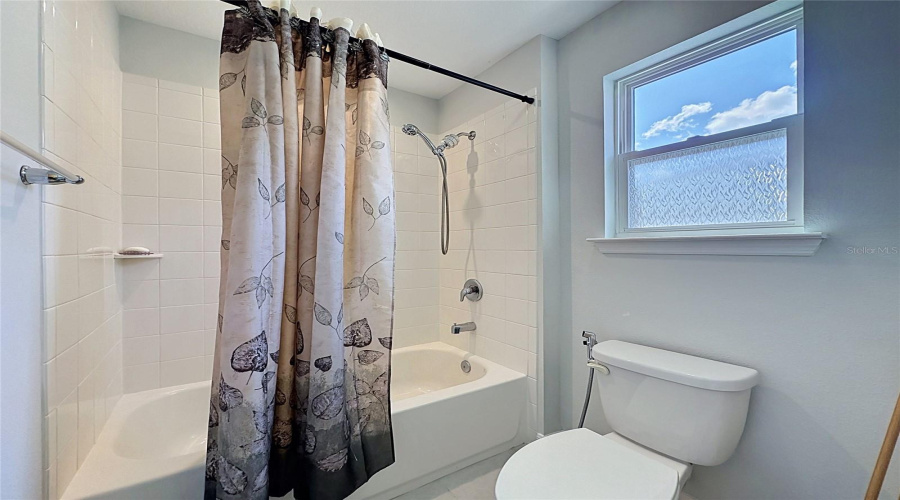 DAVENPORT, Florida 33896, 3 Bedrooms Bedrooms, ,2 BathroomsBathrooms,Residential,For Sale,ABERDEEN ST,0,MFRS5151089