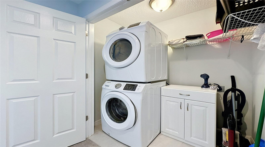DAVENPORT, Florida 33896, 3 Bedrooms Bedrooms, ,2 BathroomsBathrooms,Residential,For Sale,ABERDEEN ST,0,MFRS5151089