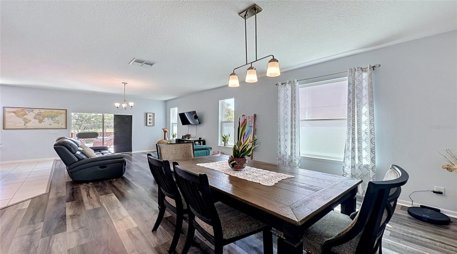 DAVENPORT, Florida 33896, 3 Bedrooms Bedrooms, ,2 BathroomsBathrooms,Residential,For Sale,ABERDEEN ST,0,MFRS5151089