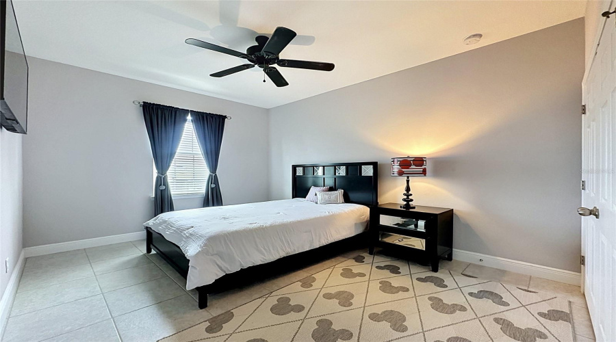 DAVENPORT, Florida 33896, 4 Bedrooms Bedrooms, ,3 BathroomsBathrooms,Residential,For Sale,ABERDEEN,0,MFRS5151094