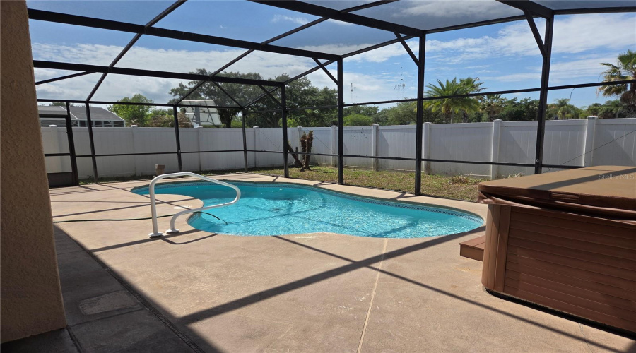 Screened in Pool and spa