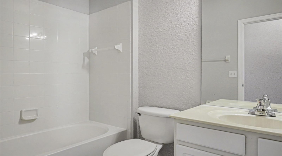 KISSIMMEE, Florida 34746, 3 Bedrooms Bedrooms, ,2 BathroomsBathrooms,Residential,For Sale,GRANGER,0,MFRO6413686