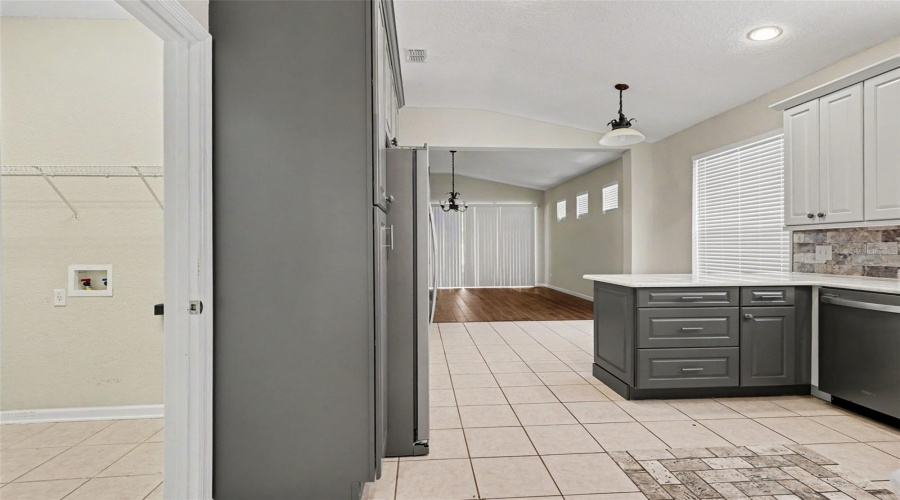 KISSIMMEE, Florida 34746, 3 Bedrooms Bedrooms, ,2 BathroomsBathrooms,Residential,For Sale,GRANGER,0,MFRO6413686