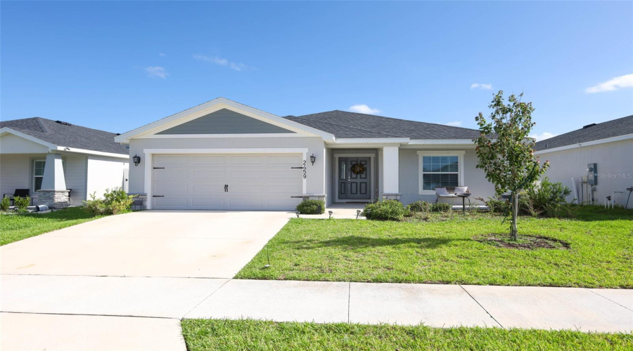 DAVENPORT, Florida 33837, 4 Bedrooms Bedrooms, ,2 BathroomsBathrooms,Residential,For Sale,MATTERHORN,0,MFRO6414666