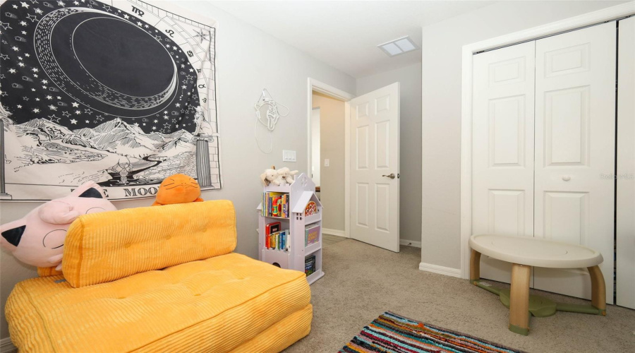 DAVENPORT, Florida 33837, 4 Bedrooms Bedrooms, ,2 BathroomsBathrooms,Residential,For Sale,MATTERHORN,0,MFRO6414666