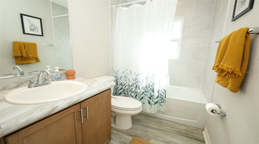 DAVENPORT, Florida 33837, 4 Bedrooms Bedrooms, ,2 BathroomsBathrooms,Residential,For Sale,MATTERHORN,0,MFRO6414666