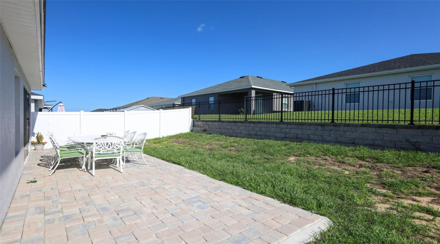 DAVENPORT, Florida 33837, 4 Bedrooms Bedrooms, ,2 BathroomsBathrooms,Residential,For Sale,MATTERHORN,0,MFRO6414666