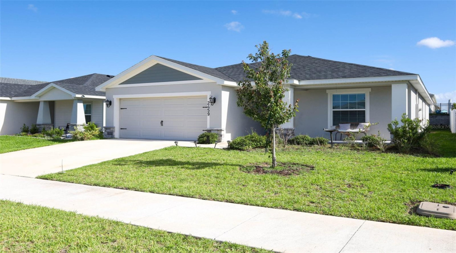 DAVENPORT, Florida 33837, 4 Bedrooms Bedrooms, ,2 BathroomsBathrooms,Residential,For Sale,MATTERHORN,0,MFRO6414666