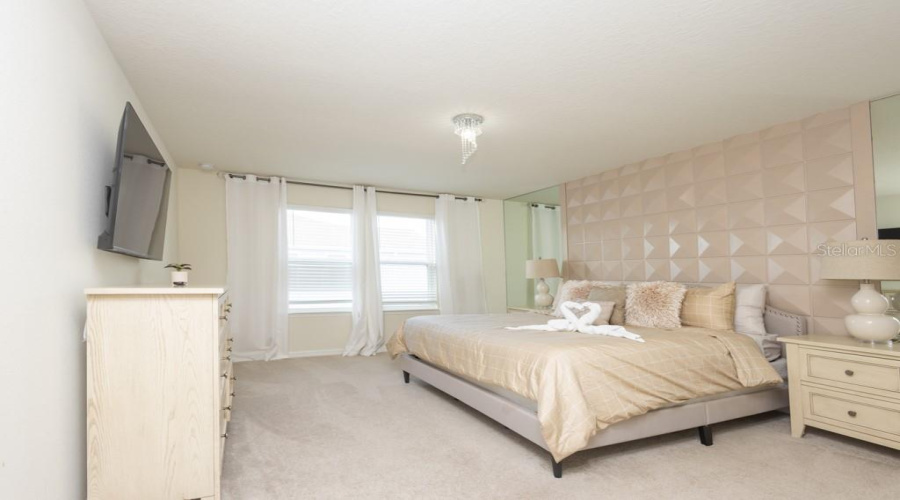 DAVENPORT, Florida 33897, 5 Bedrooms Bedrooms, ,4 BathroomsBathrooms,Residential,For Sale,JASMINE,0,MFRO6413858