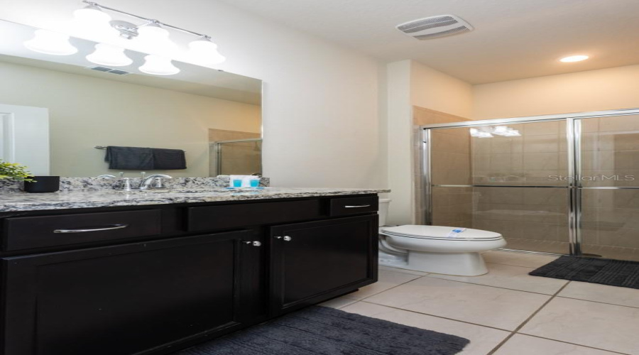 DAVENPORT, Florida 33897, 5 Bedrooms Bedrooms, ,4 BathroomsBathrooms,Residential,For Sale,JASMINE,0,MFRO6413858