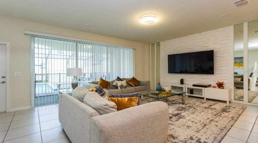 DAVENPORT, Florida 33897, 5 Bedrooms Bedrooms, ,4 BathroomsBathrooms,Residential,For Sale,JASMINE,0,MFRO6413858