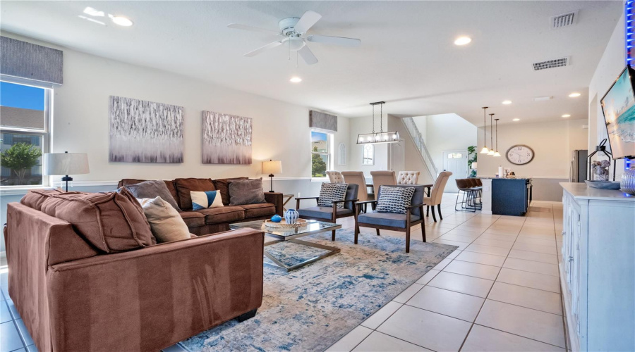 KISSIMMEE, Florida 34747, 6 Bedrooms Bedrooms, ,4 BathroomsBathrooms,Residential,For Sale,PRAGUE,0,MFRO6414964