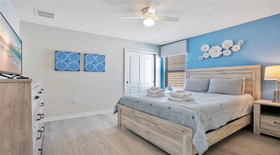 KISSIMMEE, Florida 34747, 6 Bedrooms Bedrooms, ,4 BathroomsBathrooms,Residential,For Sale,PRAGUE,0,MFRO6414964
