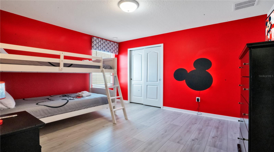 KISSIMMEE, Florida 34747, 6 Bedrooms Bedrooms, ,4 BathroomsBathrooms,Residential,For Sale,PRAGUE,0,MFRO6414964