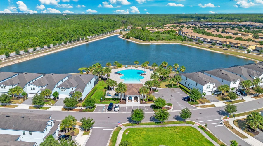 KISSIMMEE, Florida 34747, 6 Bedrooms Bedrooms, ,4 BathroomsBathrooms,Residential,For Sale,PRAGUE,0,MFRO6414964
