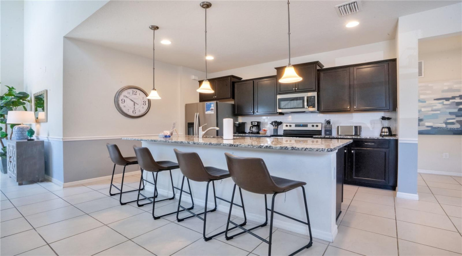 KISSIMMEE, Florida 34747, 6 Bedrooms Bedrooms, ,4 BathroomsBathrooms,Residential,For Sale,PRAGUE,0,MFRO6414964