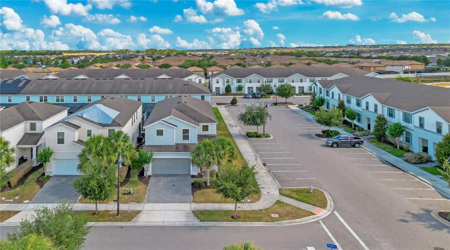 KISSIMMEE, Florida 34747, 6 Bedrooms Bedrooms, ,4 BathroomsBathrooms,Residential,For Sale,PRAGUE,0,MFRO6414964