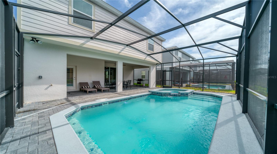 DAVENPORT, Florida 33897, 7 Bedrooms Bedrooms, ,5 BathroomsBathrooms,Residential,For Sale,LILAC,0,MFRO6413915